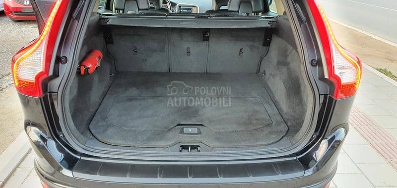 Volvo XC60 2.0 drivE.