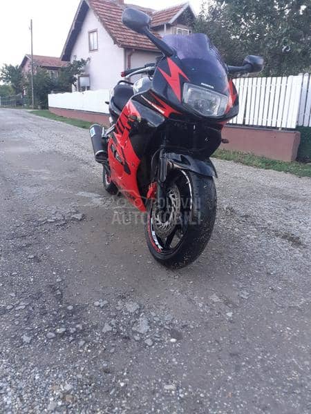 Honda cbr 600f