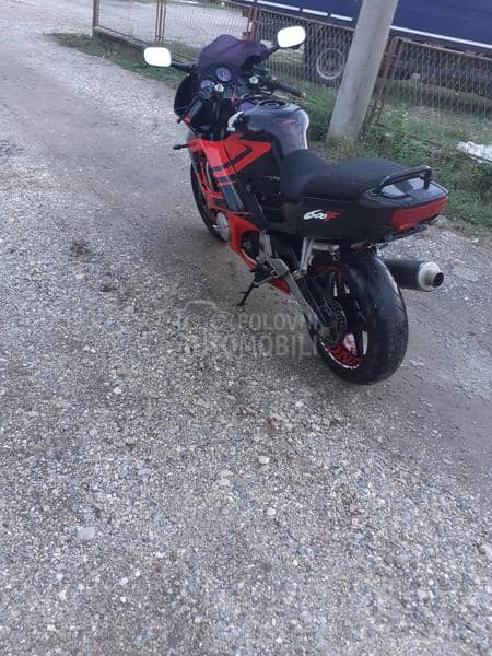 Honda cbr 600f