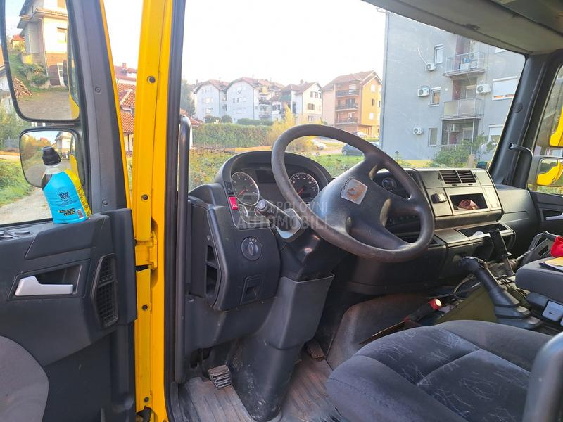MAN 12 210