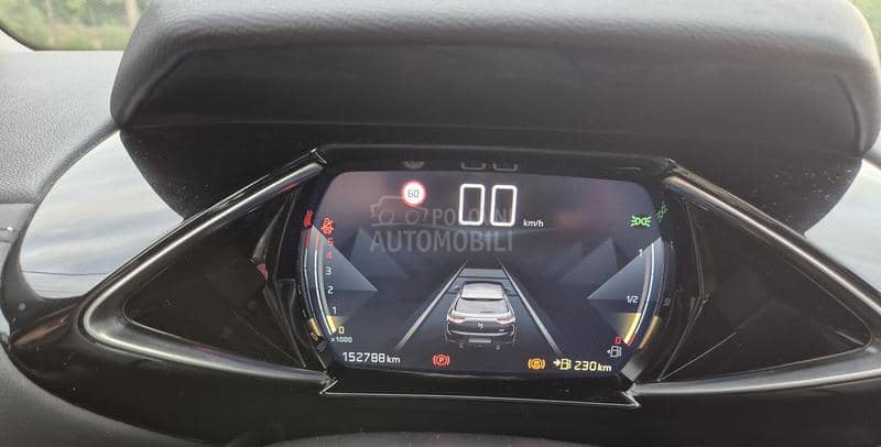 Citroen DS3 1.5 HDI  O.P.E.R.A Citroen DS3 1.5 HDI  O.P.E.R.A