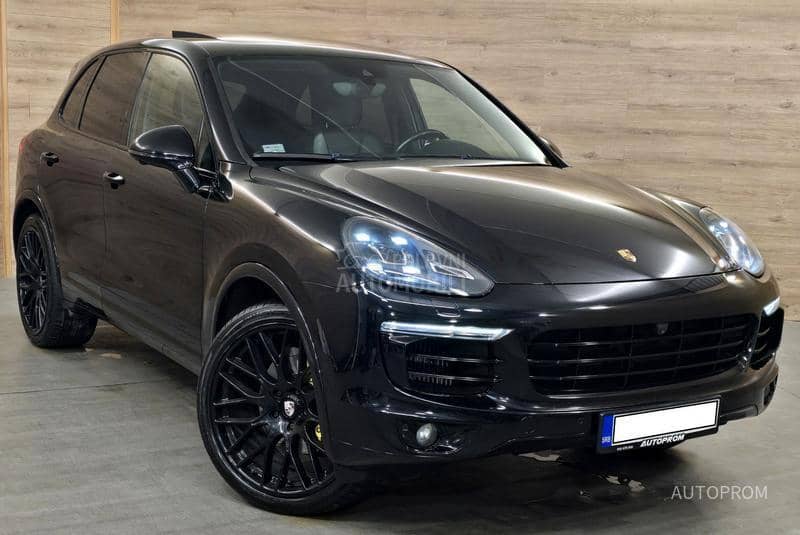 Porsche Cayenne 3.0d LED/VAZDUH