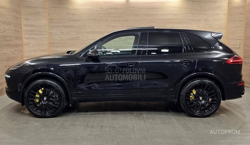 Porsche Cayenne 3.0d LED/VAZDUH