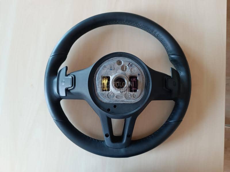 Volan Nov Mercedes G55 AMG