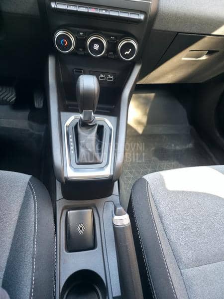 Renault Clio E-TECH Hibrid
