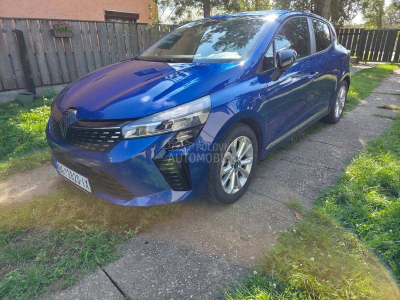 Renault Clio E-TECH Hibrid