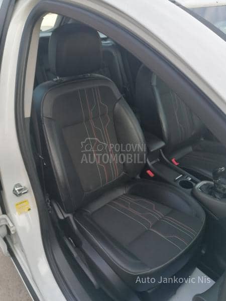 Opel Astra J 1.4i SELECTION CH