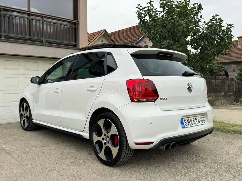 Volkswagen Polo GTI/DSG/PANO/LED
