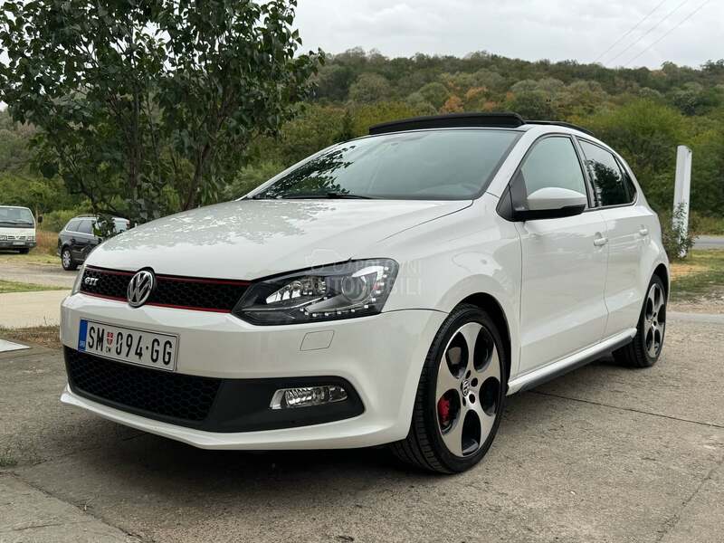 Volkswagen Polo GTI/DSG/PANO/LED
