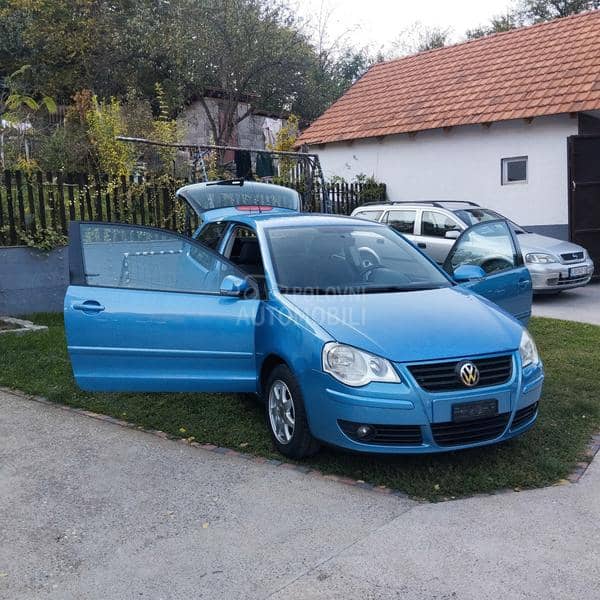 Volkswagen Polo 1.4B CH