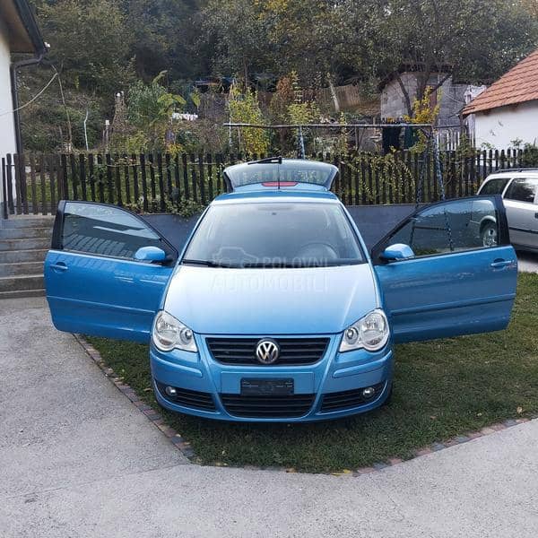 Volkswagen Polo 1.4B CH