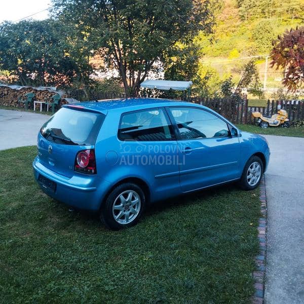 Volkswagen Polo 1.4B CH