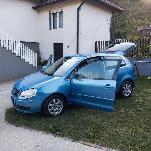 Volkswagen Polo 1.4B CH