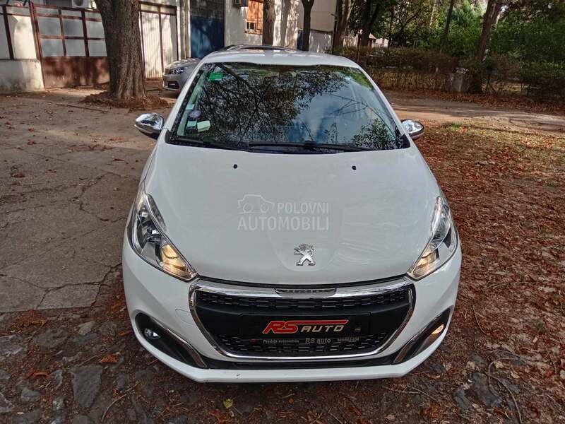 Peugeot 208 ALLURE