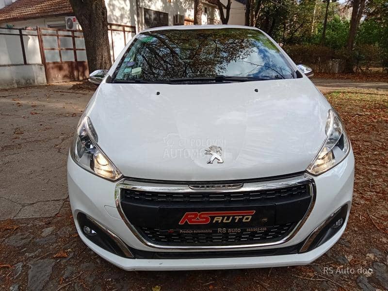 Peugeot 208 ALLURE