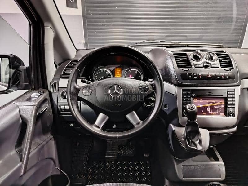 Mercedes Benz Vito 116cdi lang 4matik 8 sed