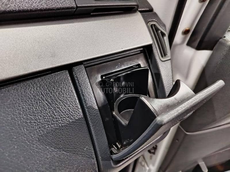 Mercedes Benz Vito 116cdi lang 4matik 8 sed