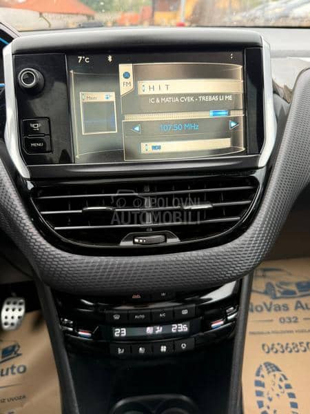 Peugeot 2008 1.6 hdi allure Peugeot 2008 1.6 hdi allure