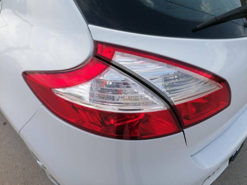 Renault Megane 2.0i DYNAMIQUE CH