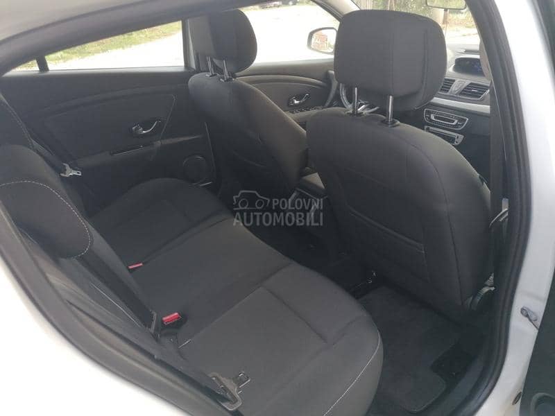 Renault Megane 2.0i DYNAMIQUE CH