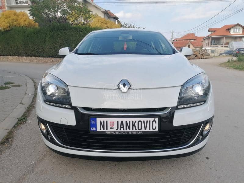 Renault Megane 2.0i DYNAMIQUE CH
