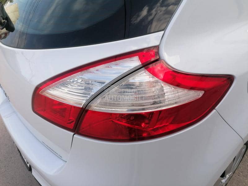 Renault Megane 2.0i DYNAMIQUE CH