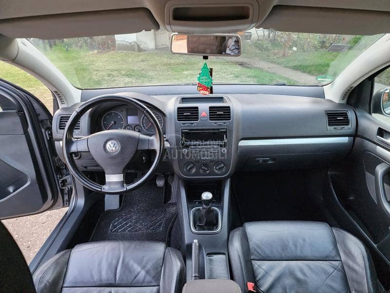 Volkswagen Golf 5 