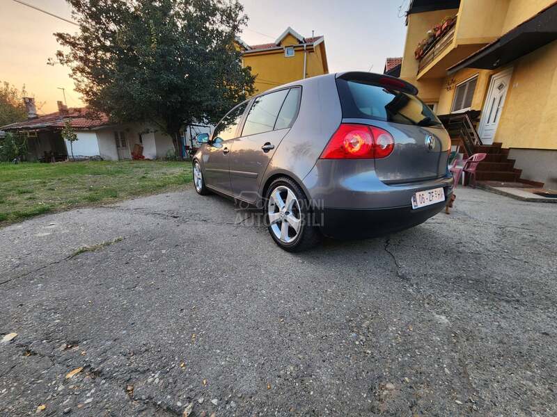 Volkswagen Golf 5 