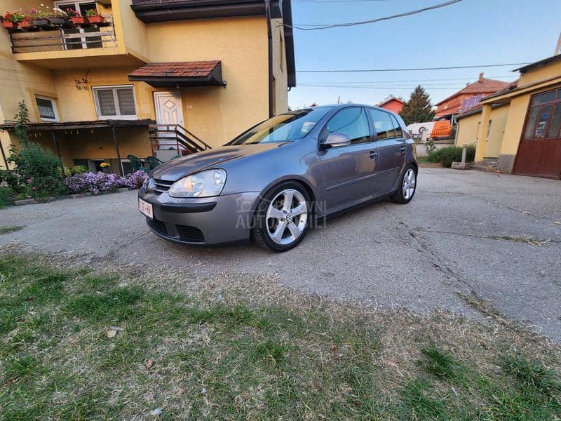 Volkswagen Golf 5 