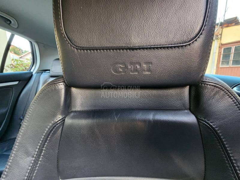 Volkswagen Golf 5 