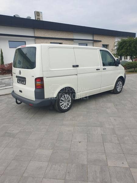 Volkswagen Transporter T5 1.9 TDI/TOP