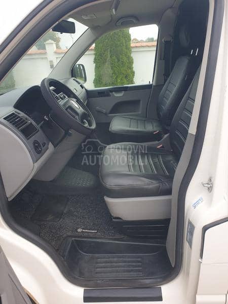 Volkswagen Transporter T5 1.9 TDI/TOP