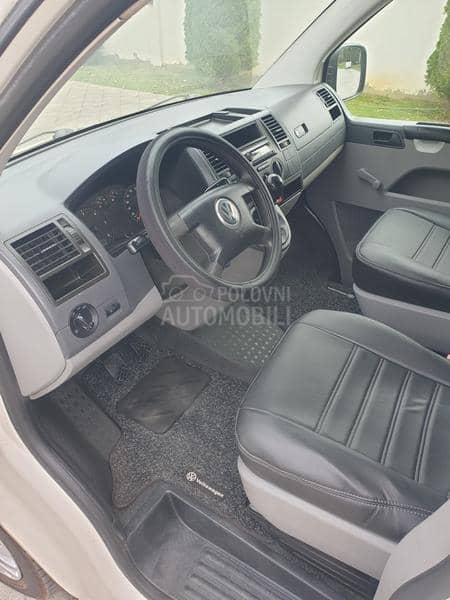 Volkswagen Transporter T5 1.9 TDI/TOP