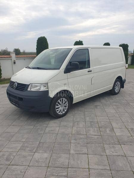 Volkswagen Transporter T5 1.9 TDI/TOP