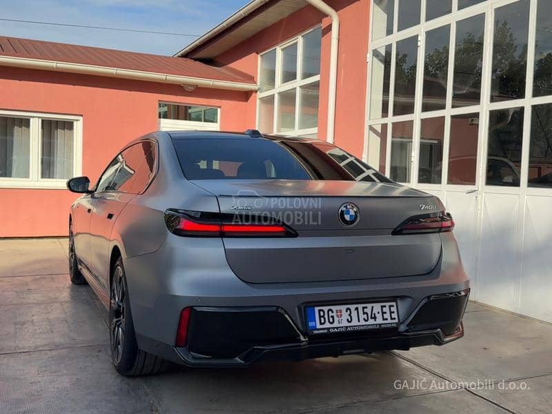 BMW 740 D XD M SPORT