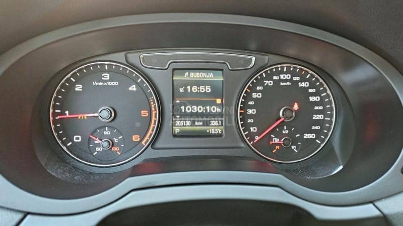 Audi Q3 2.0TDI/QUATTRO/AUT