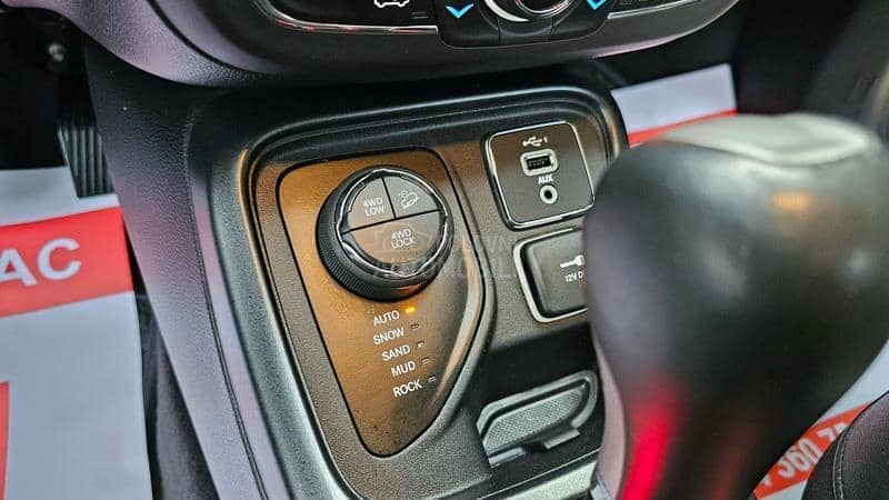 Jeep Compass MJET/TRAILHAWK/N0V