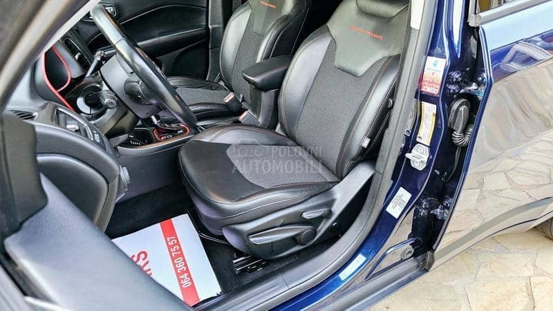 Jeep Compass MJET/TRAILHAWK/N0V