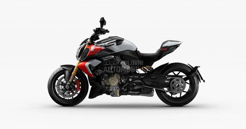 Ducati Diavel V4 RS