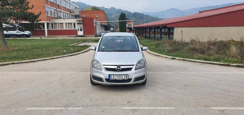 Opel Zafira 7//S E D I S T A