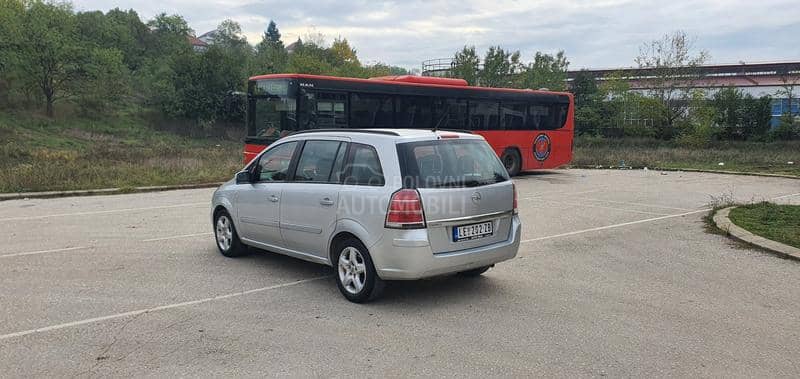 Opel Zafira 7//S E D I S T A