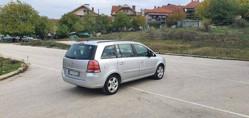Opel Zafira 7//S E D I S T A