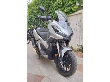Honda ADV