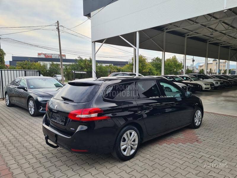 Peugeot 308 1.6 BLUEHDI ALLURE