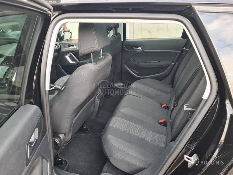 Peugeot 308 1.6 BLUEHDI ALLURE