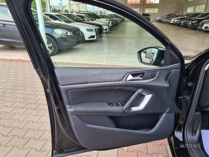 Peugeot 308 1.6 BLUEHDI ALLURE