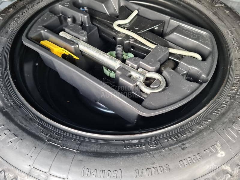 Peugeot 308 1.6 BLUEHDI ALLURE