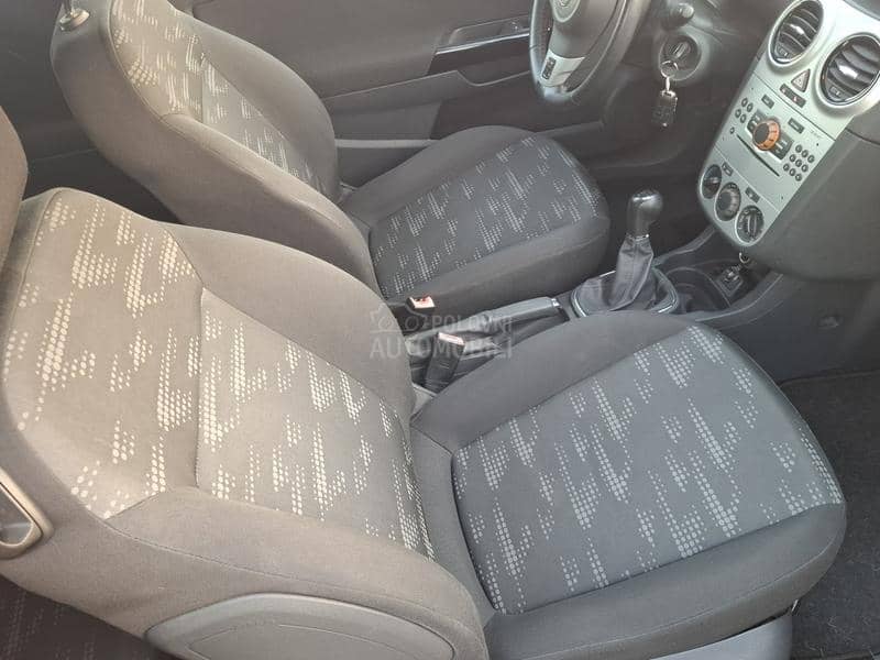 Opel Corsa D 1.4