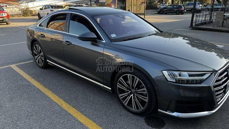 Audi A8 5.0 quatro S-line