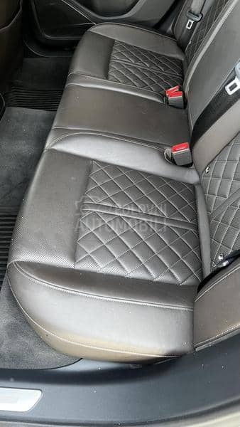 Audi A8 5.0 quatro S-line